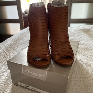 Piampiani Tanned leather heel sandals size 38